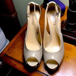 Guess patten leather cream high heels